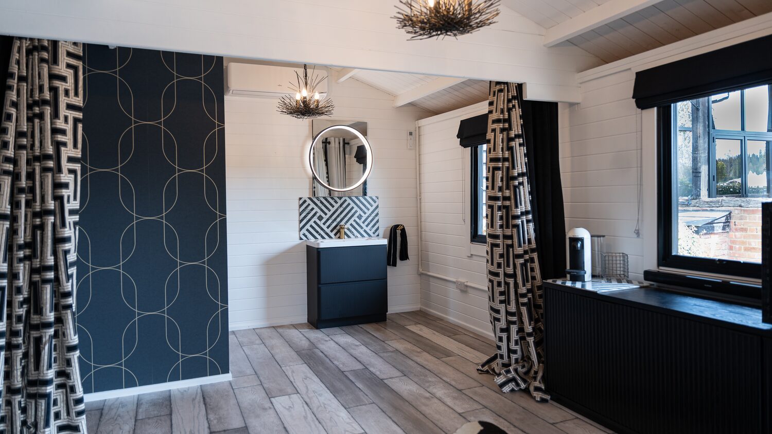 The Hyde Out getting ready room with its round mirror